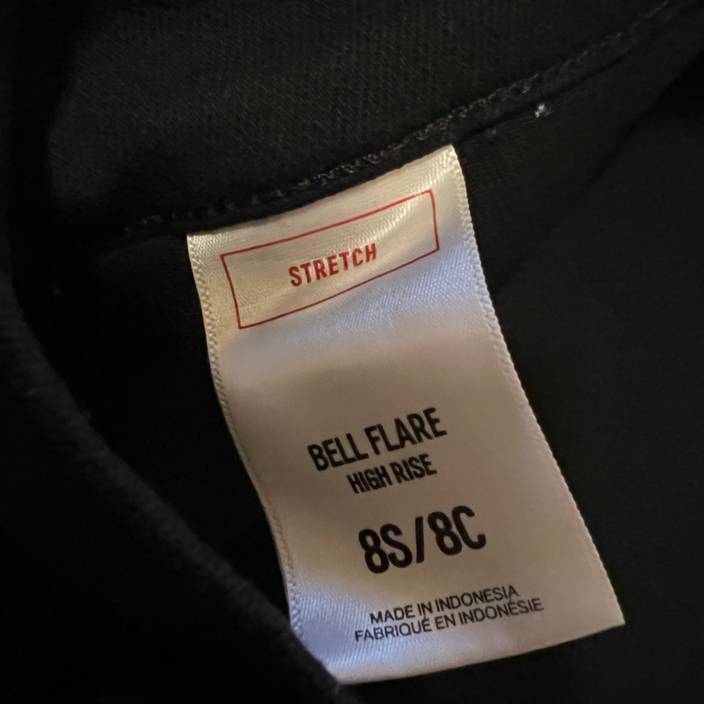 NEVER WORN Express Black Bell Flare Jeans - Size 8 - Picture 2 of 8
